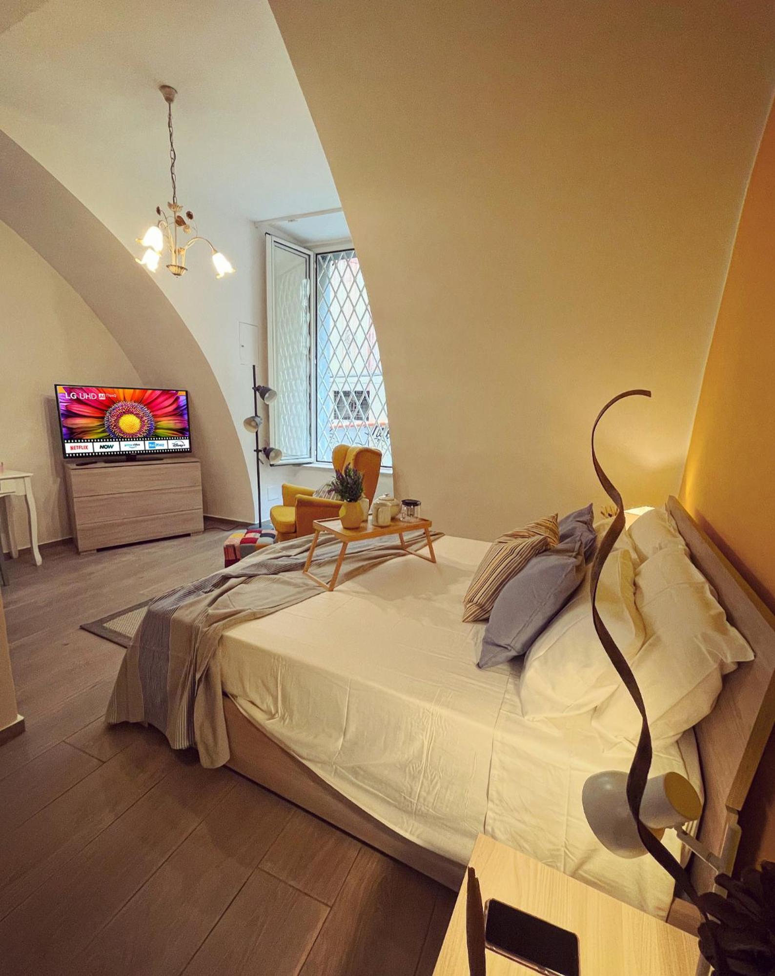 נאפולי 14 Fourteen Apartment מראה חיצוני תמונה
